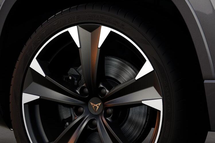 1508932 2.0 TSI VZ2 5dr DSG 4Drive