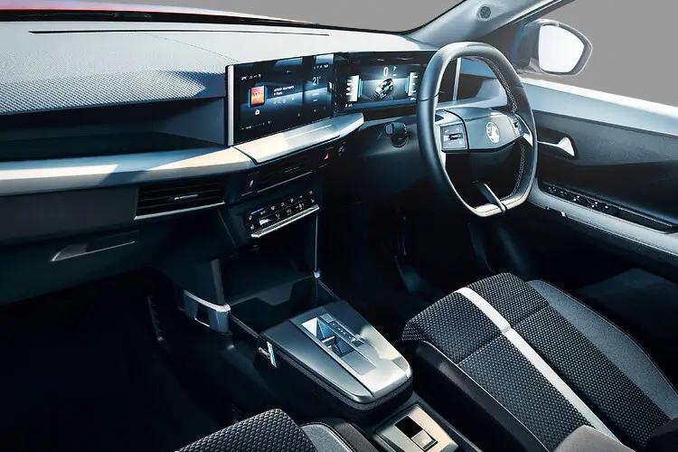 3938147 1.2 Hybrid [136] GS 5dr e-DCT6